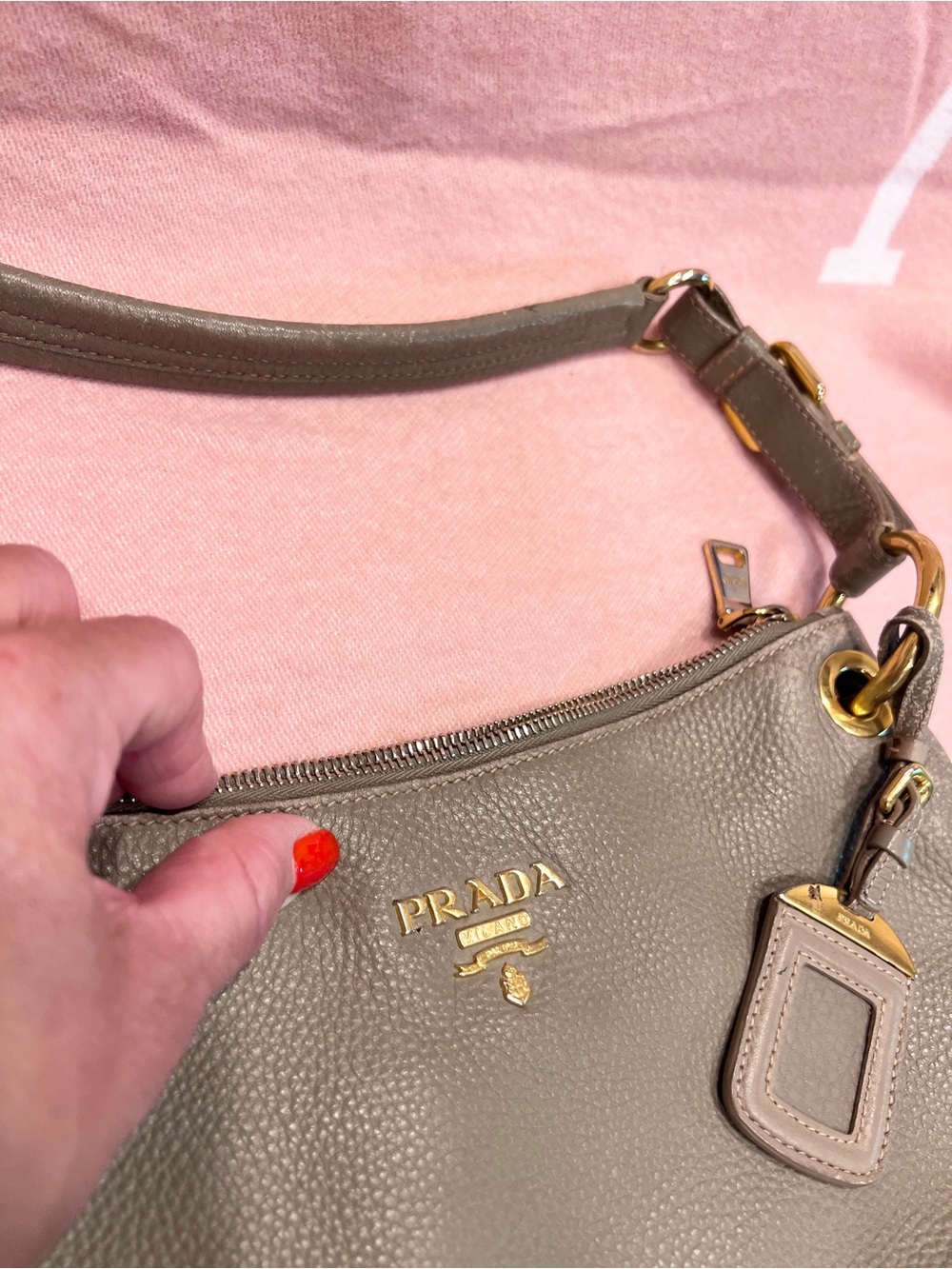 Prada🌟 Olive-Taupe Pebbled Leather Shoulder Bag with Gold Hardware - Picture 2 of 13
